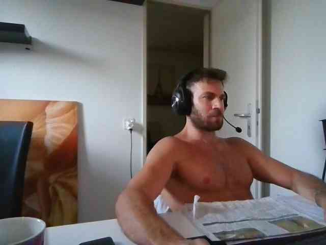 alphah-hunk