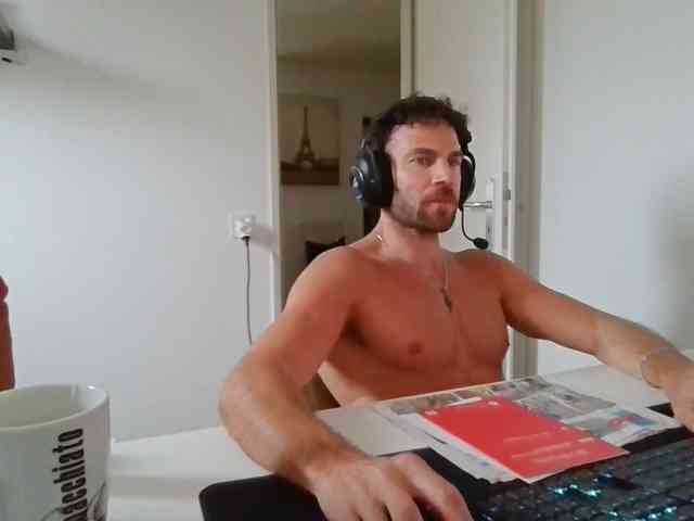 alphah-hunk