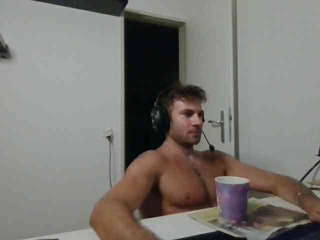 alphah-hunk