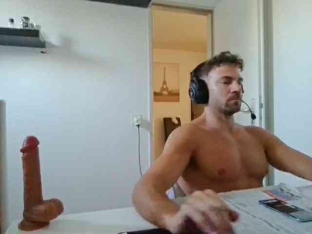 alphah-hunk alphah-hunk