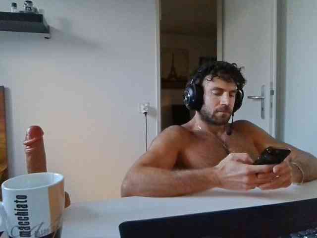 alphah-hunk