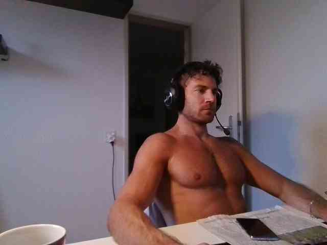 alphah-hunk
