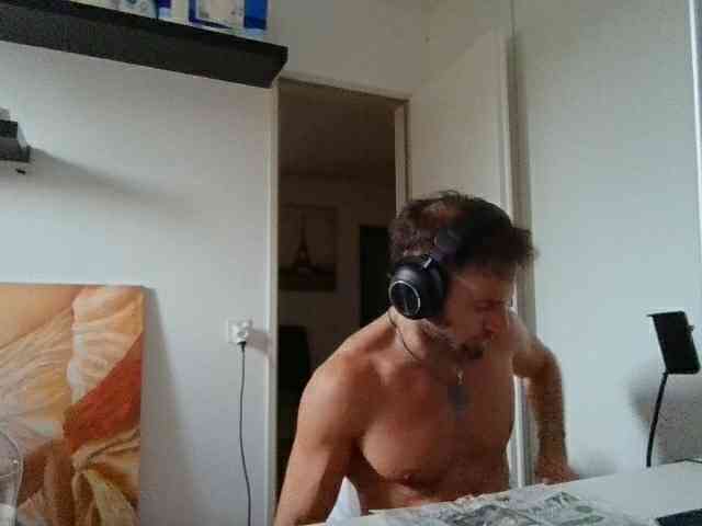 alphah-hunk