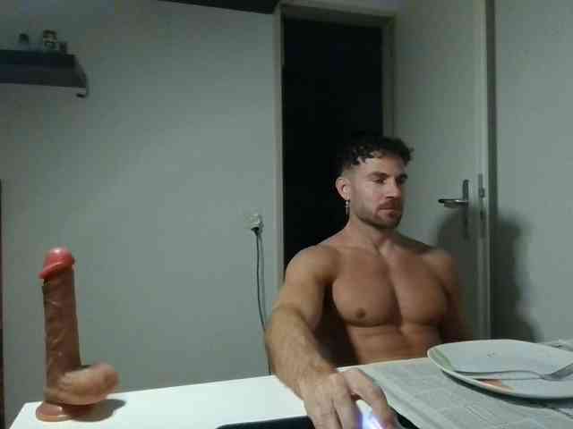 alphah-hunk