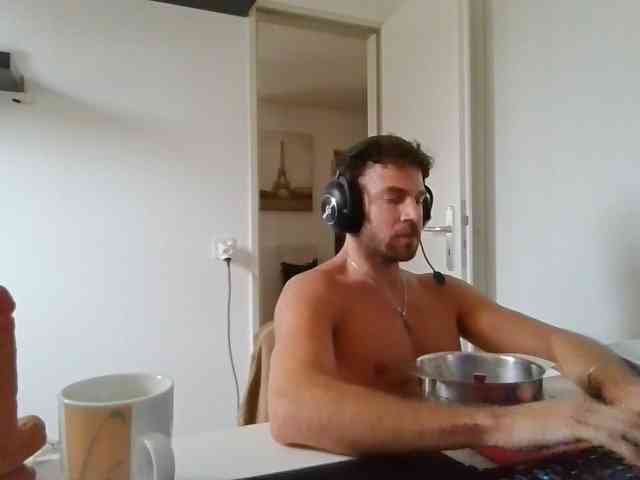 alphah-hunk