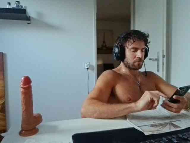 alphah-hunk