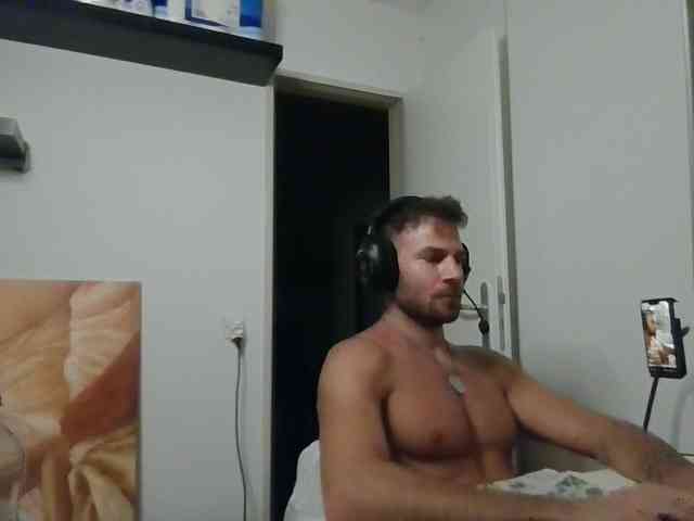 alphah-hunk