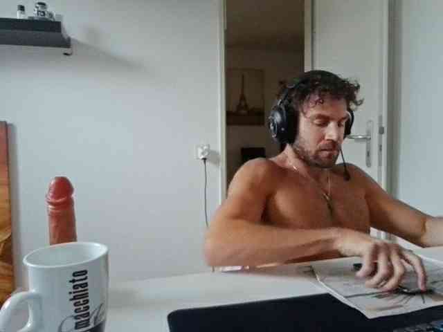 alphah-hunk alphah-hunk