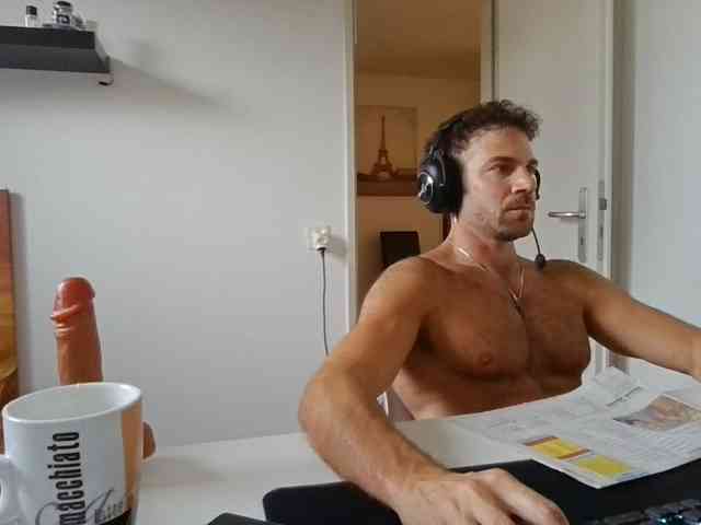 alphah-hunk