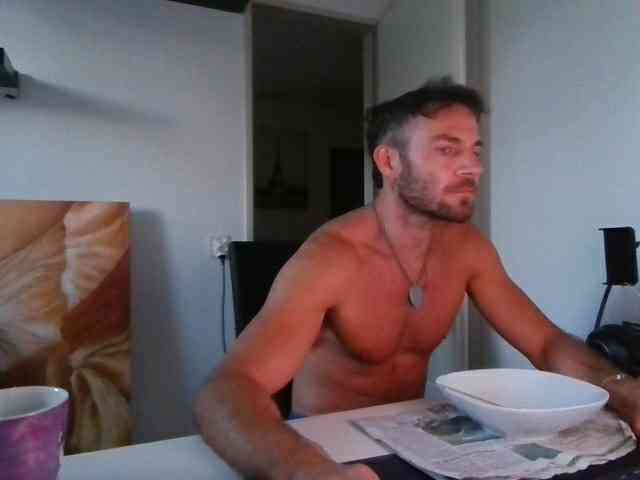 alphah-hunk