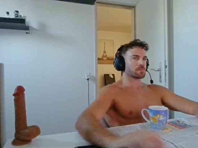 alphah-hunk alphah-hunk