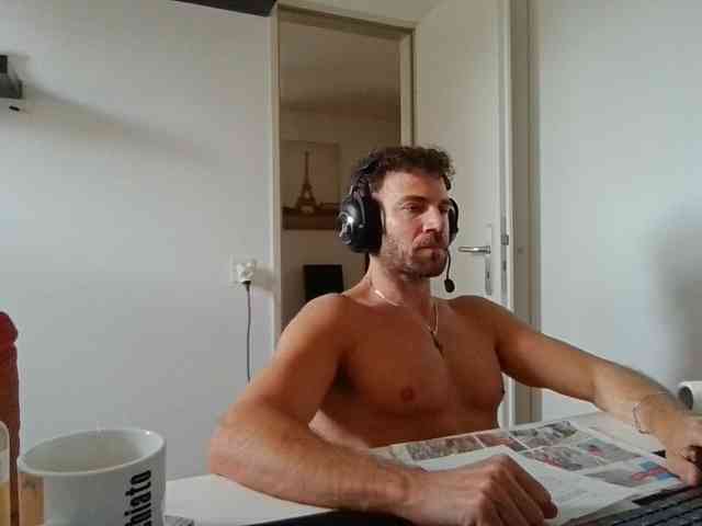 alphah-hunk