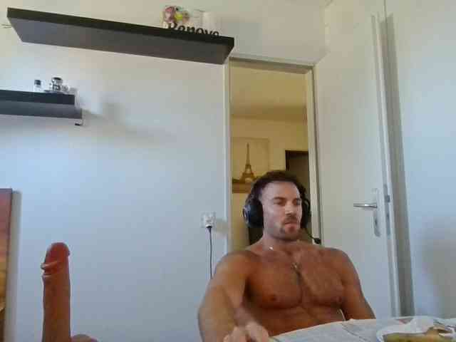 alphah-hunk alphah-hunk