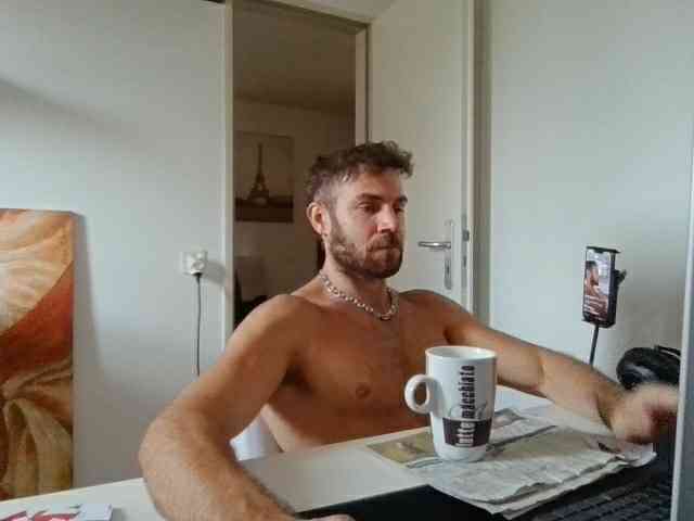 alphah-hunk