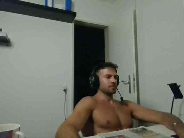 alphah-hunk
