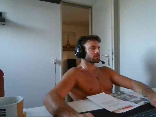 alphah-hunk