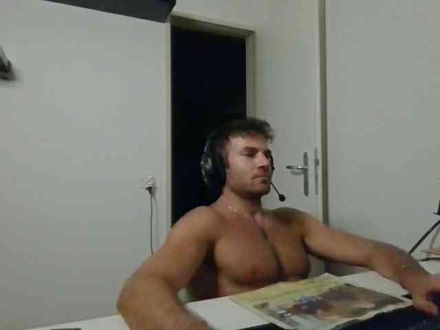 alphah-hunk