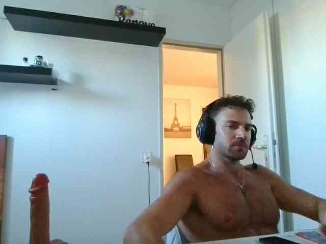 alphah-hunk alphah-hunk