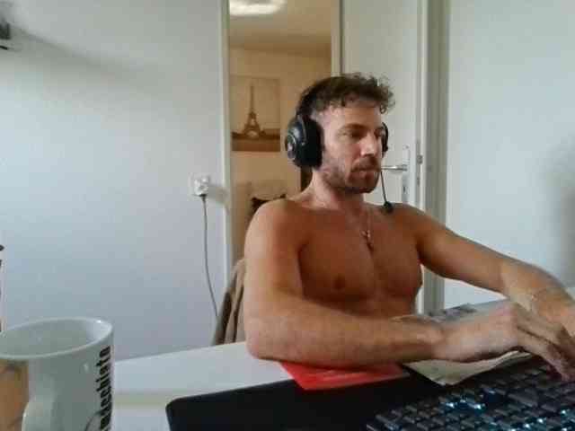 alphah-hunk
