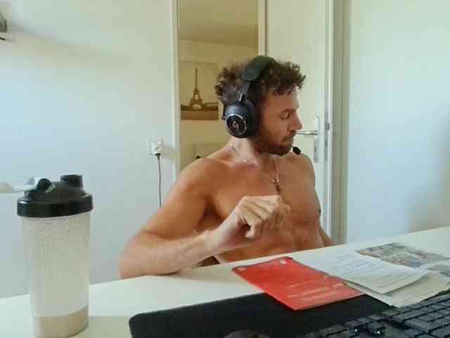 alphah-hunk