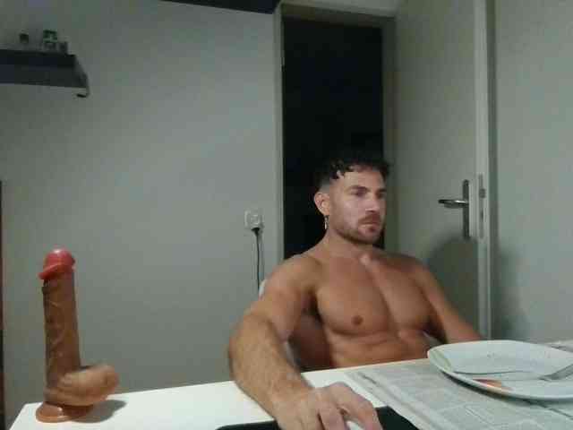 alphah-hunk
