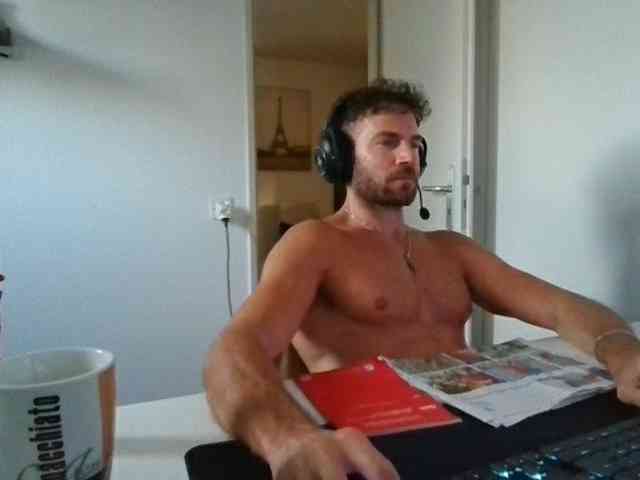 alphah-hunk