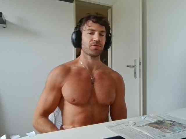 alphah-hunk