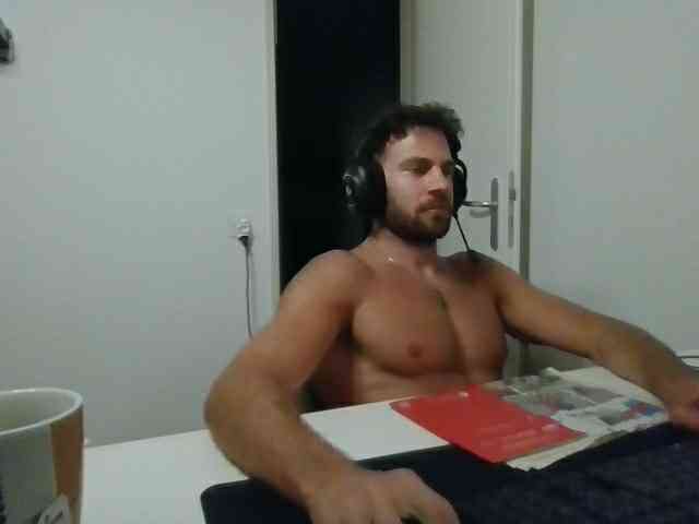 alphah-hunk