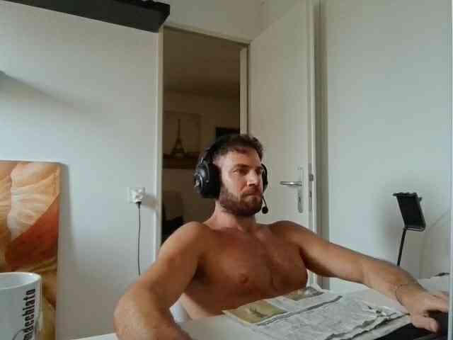 alphah-hunk