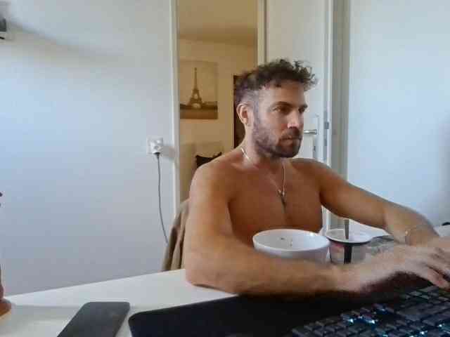 alphah-hunk