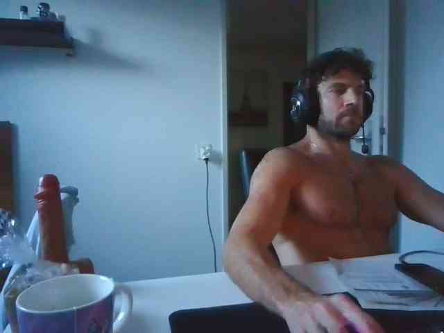 alphah-hunk