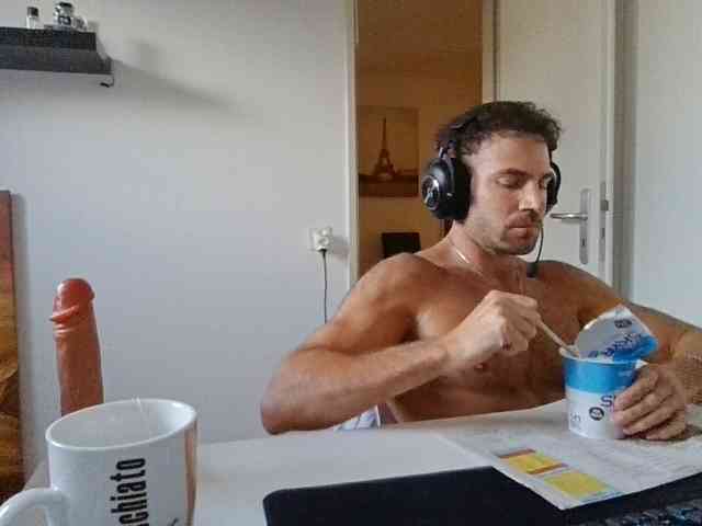 alphah-hunk