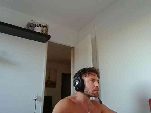 alphah-hunk alphah-hunk