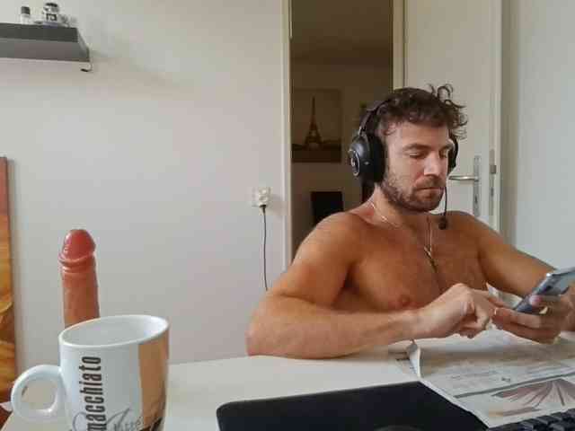 alphah-hunk