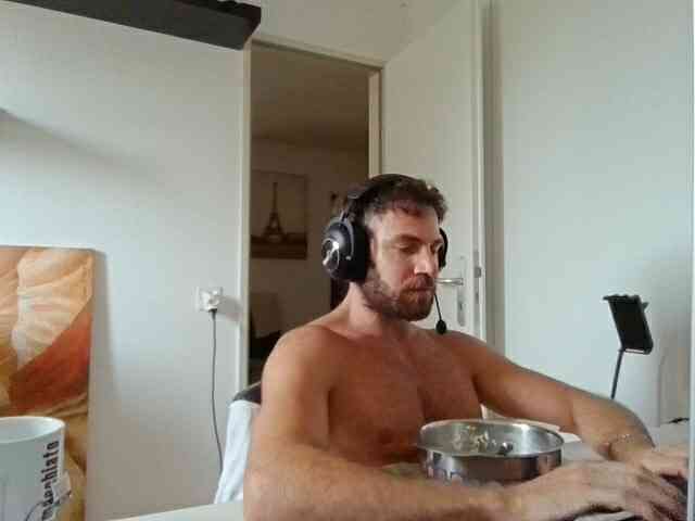 alphah-hunk