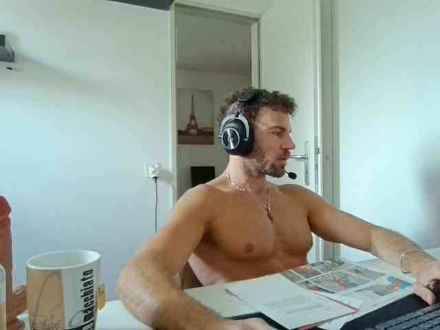 alphah-hunk