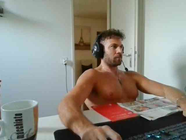 alphah-hunk