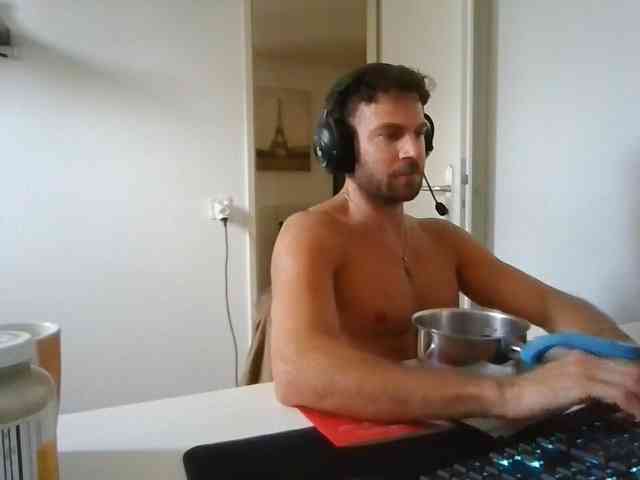 alphah-hunk