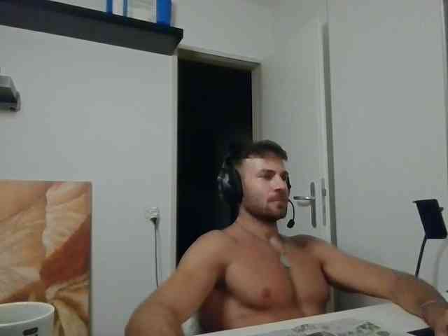 alphah-hunk
