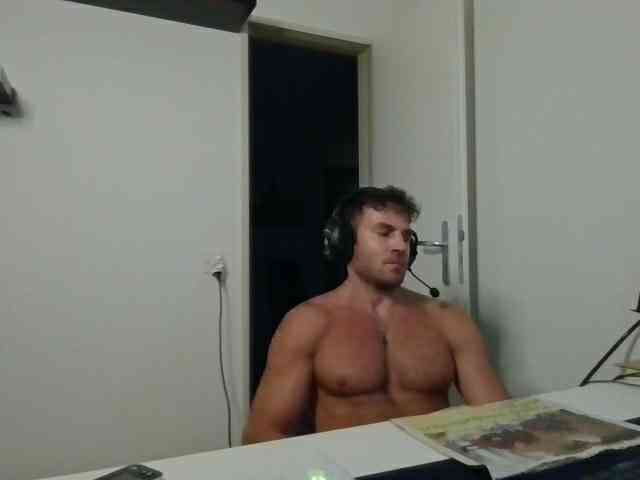 alphah-hunk