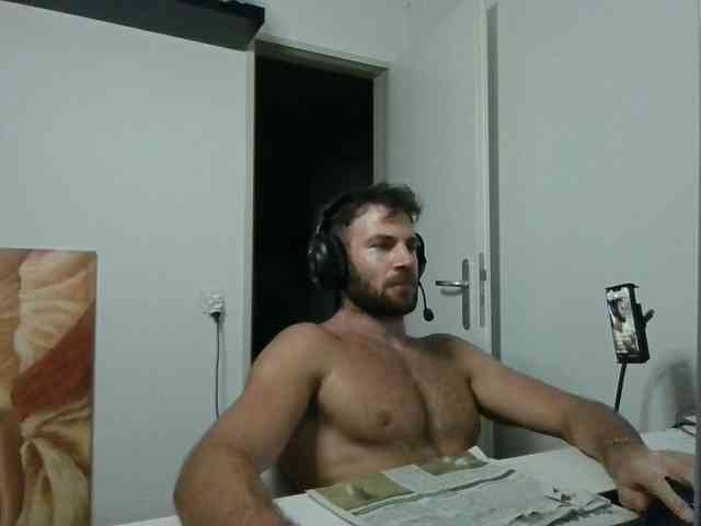 alphah-hunk alphah-hunk