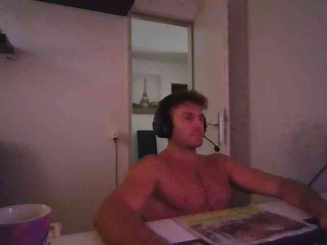alphah-hunk alphah-hunk