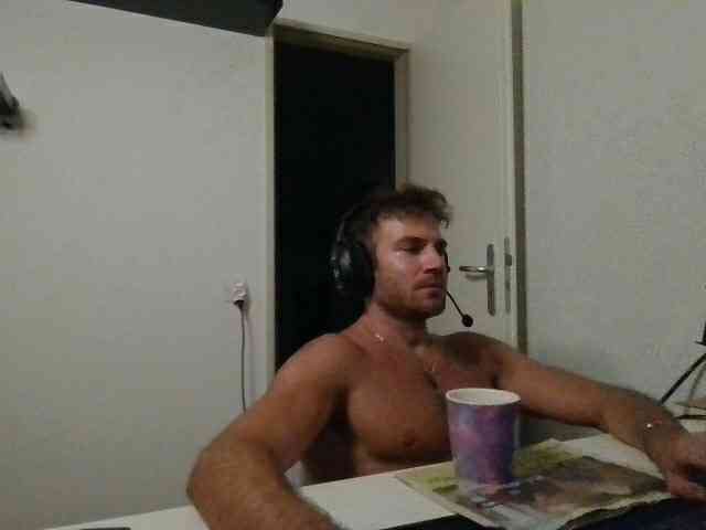 alphah-hunk alphah-hunk