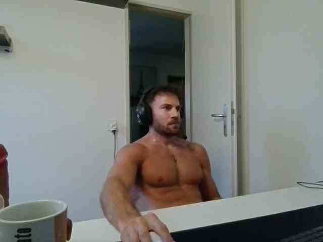 alphah-hunk alphah-hunk
