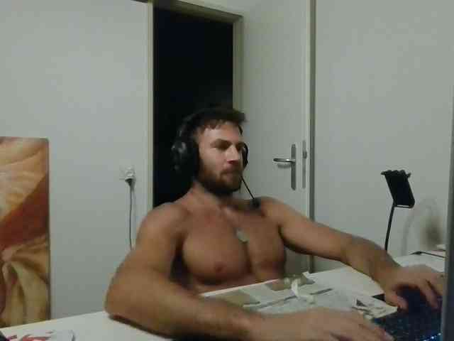 alphah-hunk