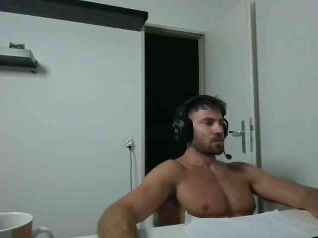 alphah-hunk Sex Cam Show