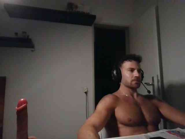 alphah-hunk alphah-hunk