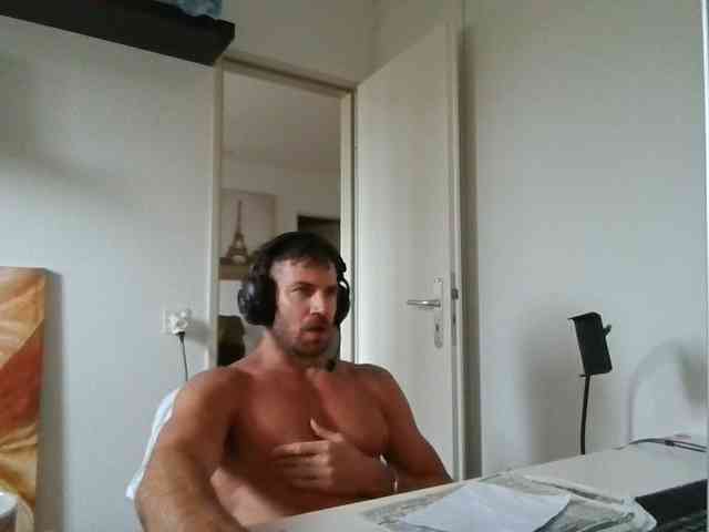 alphah-hunk alphah-hunk