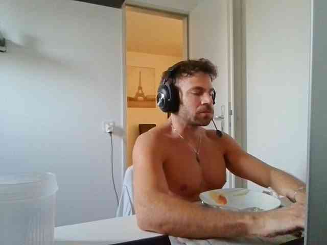 alphah-hunk