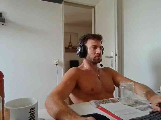 alphah-hunk